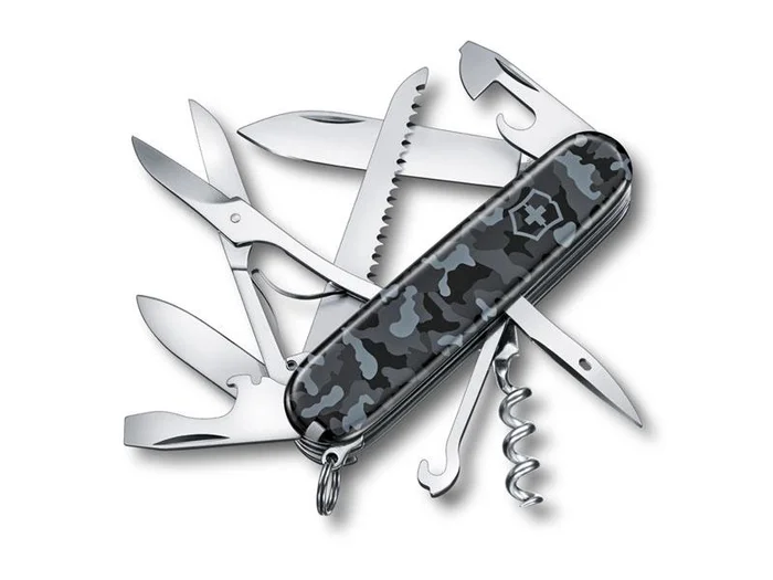 1.3713.942 – VICTORINOX HUNTSMAN CAMOUFLE NAVY