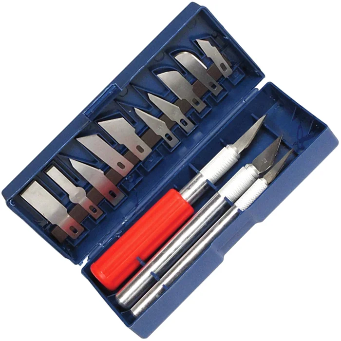 813PK – Set de cutters de précision 16pièces