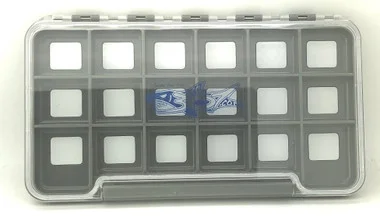 Boîte à mouches mince transparente étanche 18 compartiments 7,25 X 3,75 X 0,5