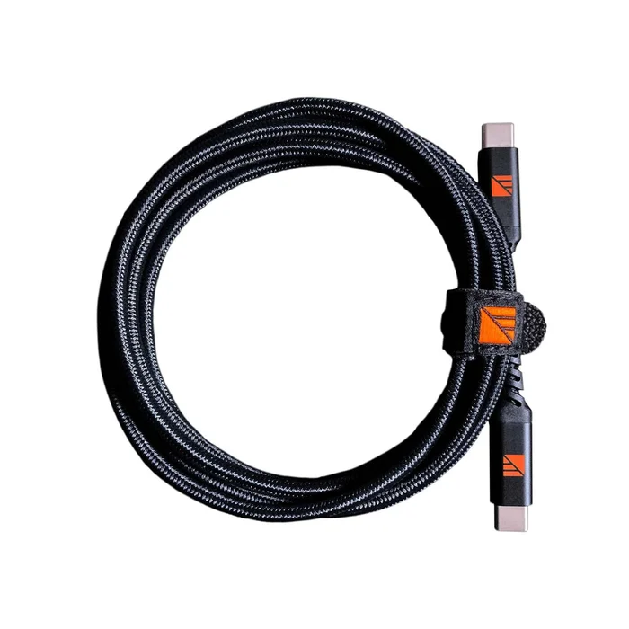 Cable renforcé USB C-to-C – 106 cm