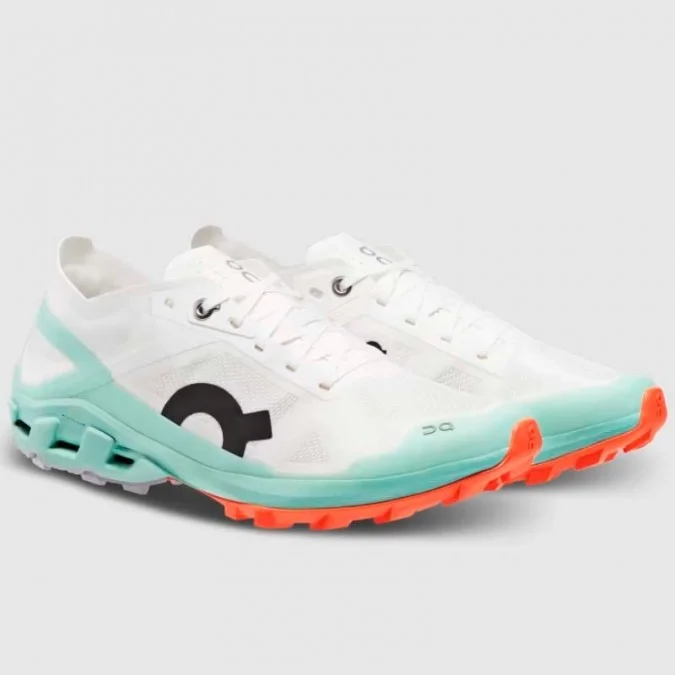 CHAUSSURE TRAIL FEMME ON-RUNNING CLOUDVENTURE PEAK 3