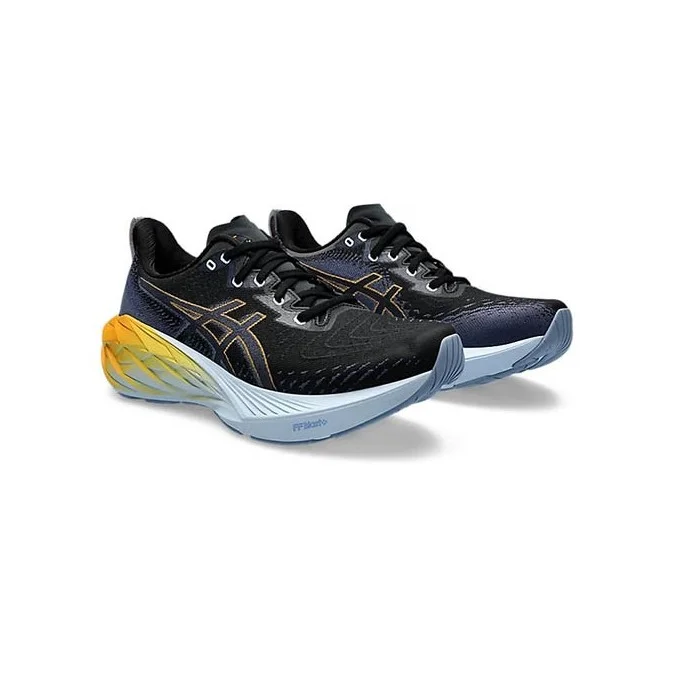 Chaussures Course Asics Novablast 4