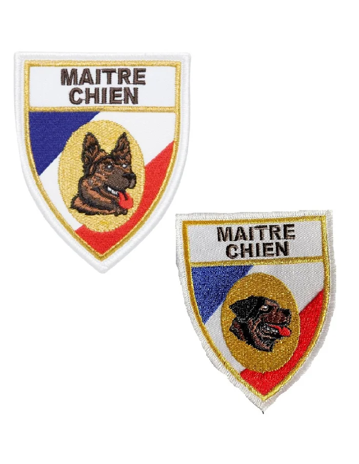 Ecusson Maitre Chien Blanc