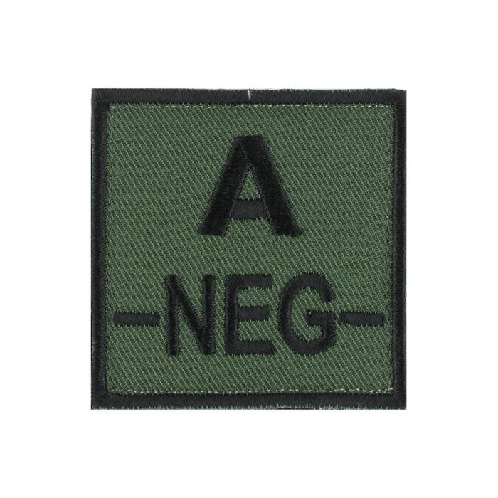 ECUSSON SOIE GROUPE SANGUIN A-NEG- NOIR SUR VERT ARMEE