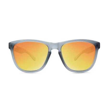 Lunettes FemmeKnockAround Frosted Grey / Red Sunset Premiums