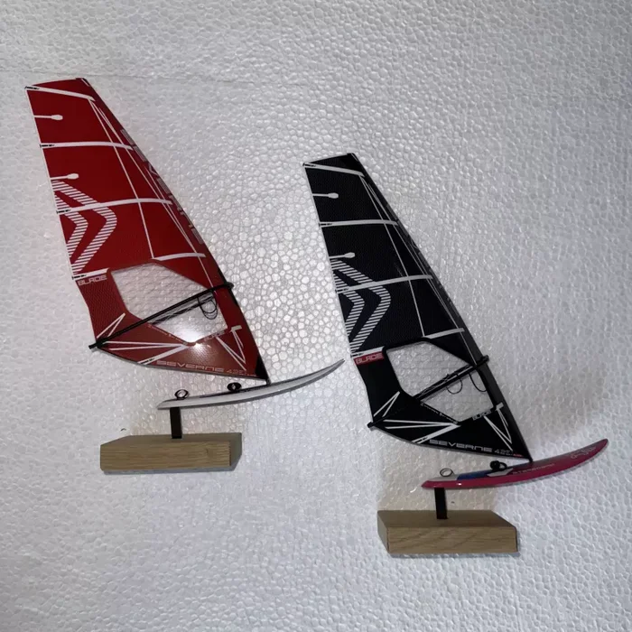 Maquette windsurf Severne