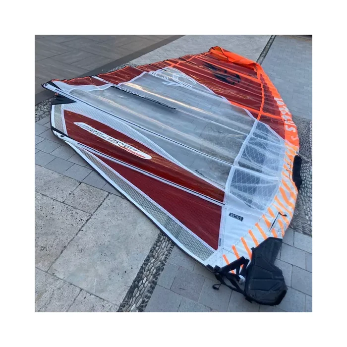 Occasion Loft Racing Blade 8.6 – 2018