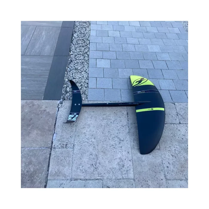 Occasion Plane Carbon Fone Gravity – 1400