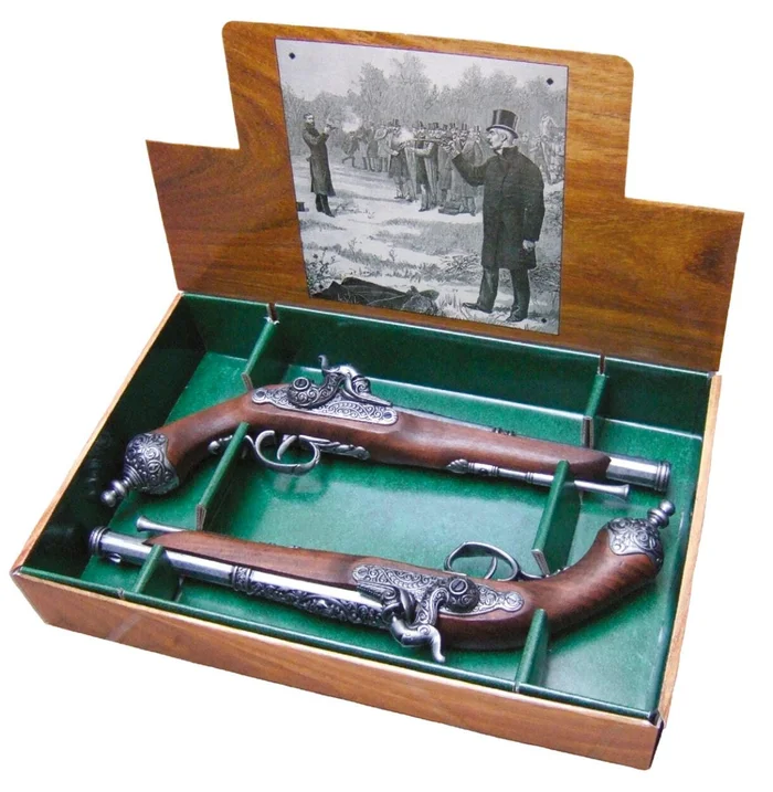Réplique décorative Denix d’une paire de pistolets de duel Italien à poudre noire