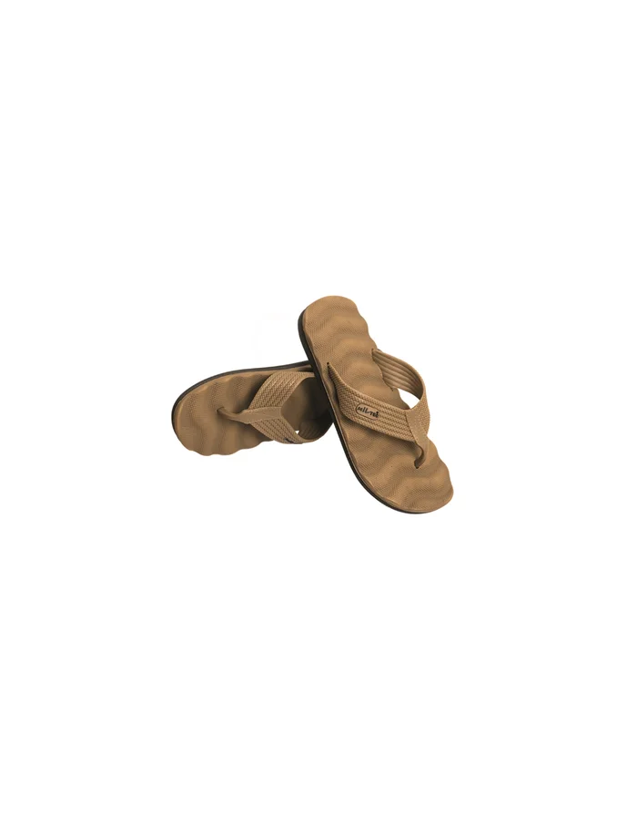 Tongs de combat