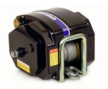 Treuil de remorque Powerwinch 915 pour bateaux jusqu’à 9 000 lb